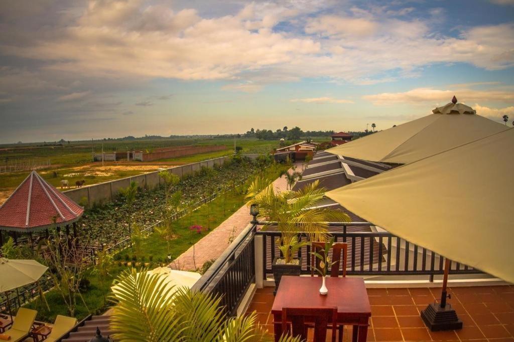 Ry'S Lotus Resort D'Angkor Siem Reap Exteriér fotografie